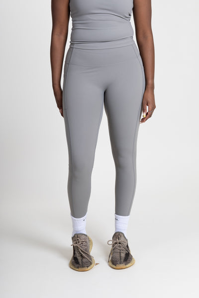 Pocket Leggings Long - Light Grey – Conquer Performance Wear